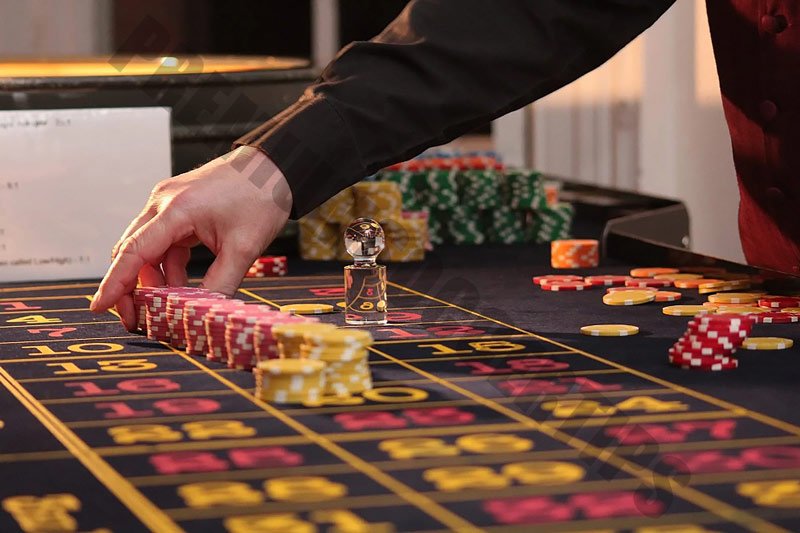 Casino operators need strict player age management