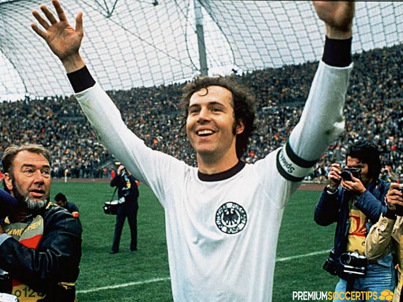 Franz Beckenbauer - Bayern Munich best players