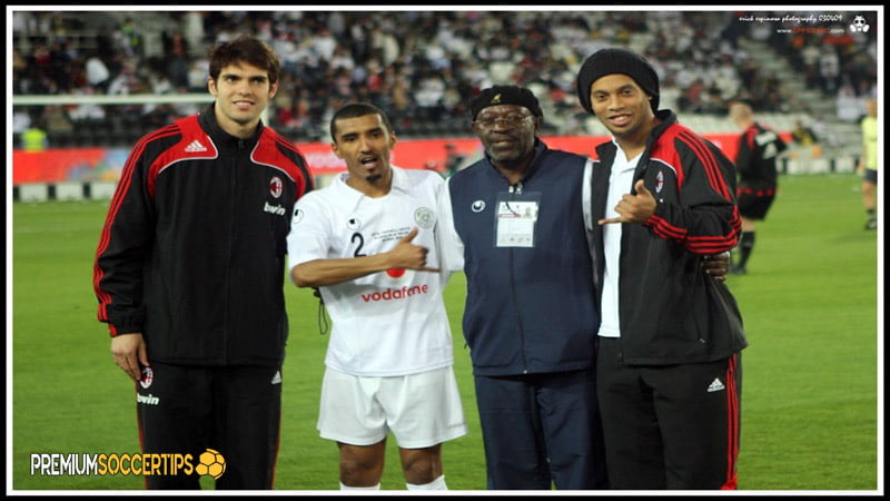 Shortest football player: Jafal Rashed Al-Kuwari (5ft 1" or 155cm)