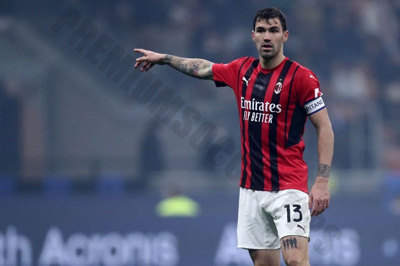 Alessio Romagnoli - Left footed centre backs