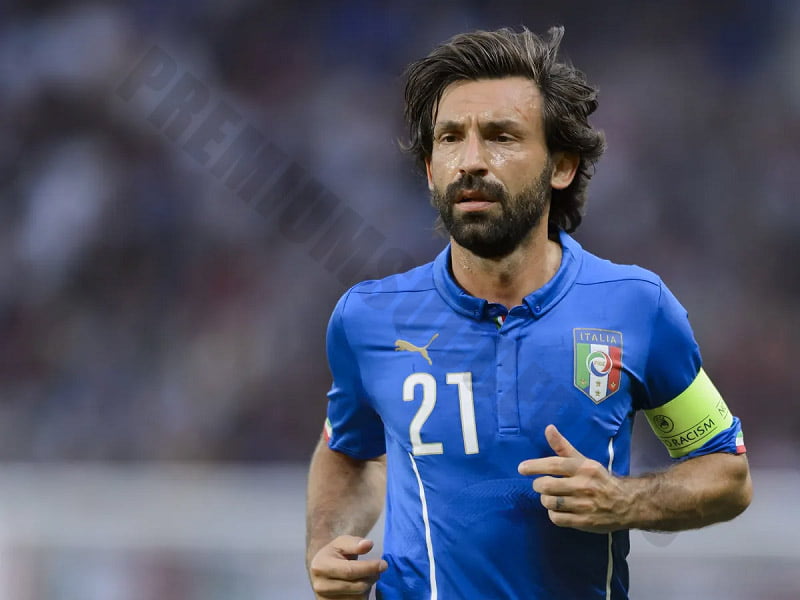 Andrea Pirlo - Best soccer players with number 21