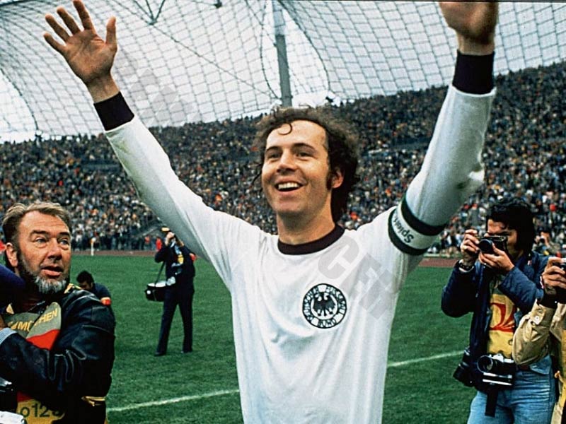 Franz Beckenbauer - Soccer players with the number 5