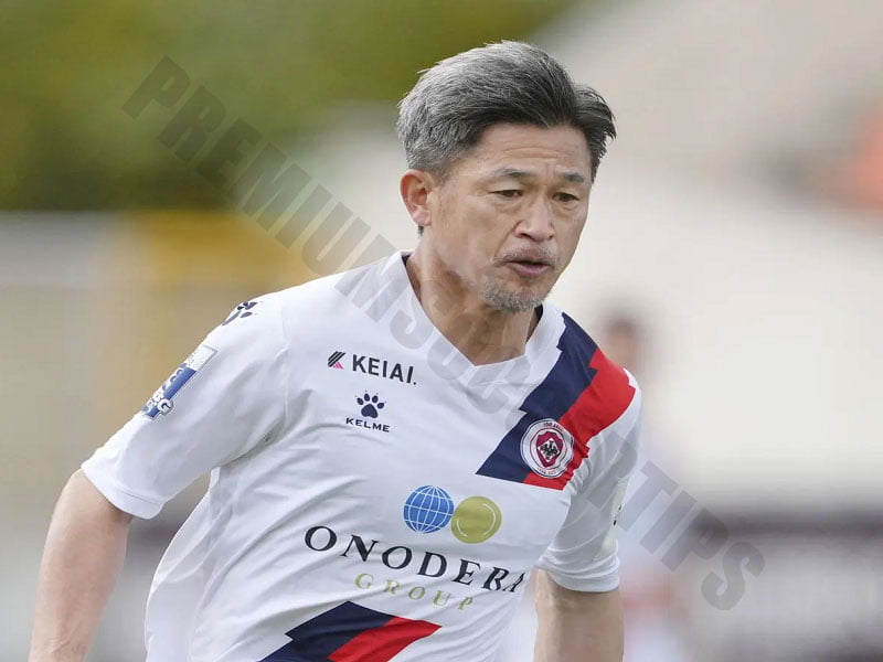 Kazuyoshi Miura - Oldest college football players