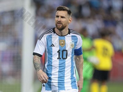 Lionel Messi - Soccer players number 19