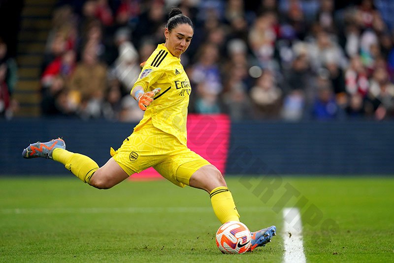 Manuela Zinsberger - Best female goalkeepers of all time