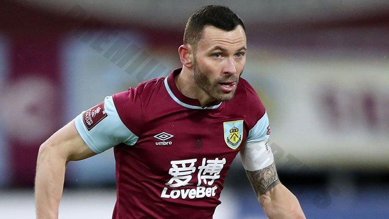 Phil Bardsley - Most yellow cards in a soccer game