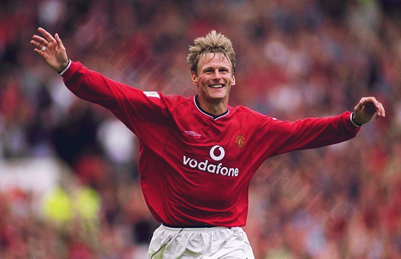 Teddy Sheringham - Oldest soccer players