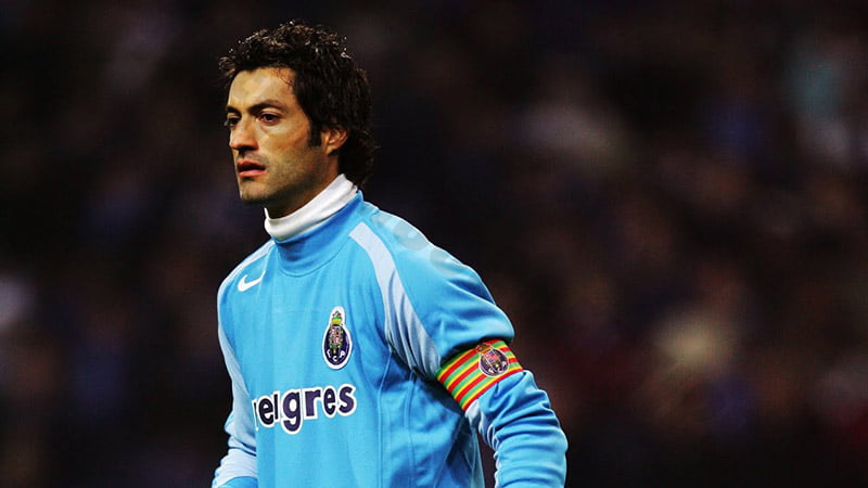 Vitor Baia - Player with most trophies in football