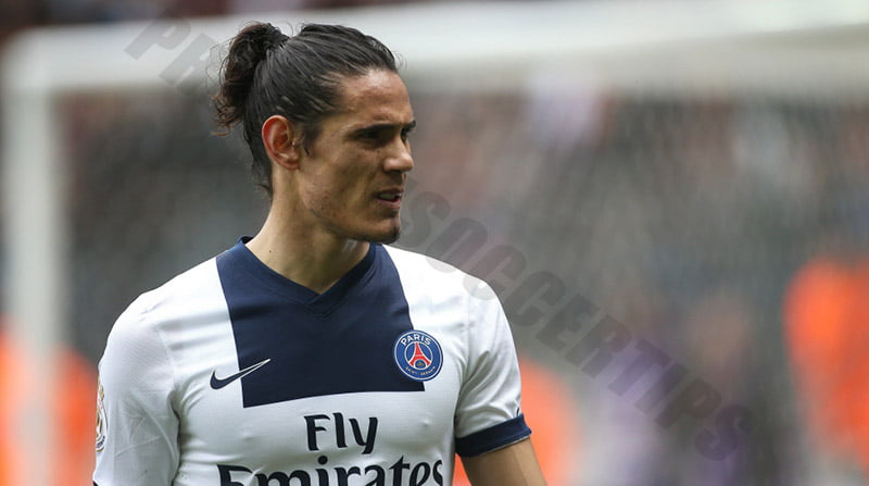 Edinson Cavani - Soccer players with long hair and headband