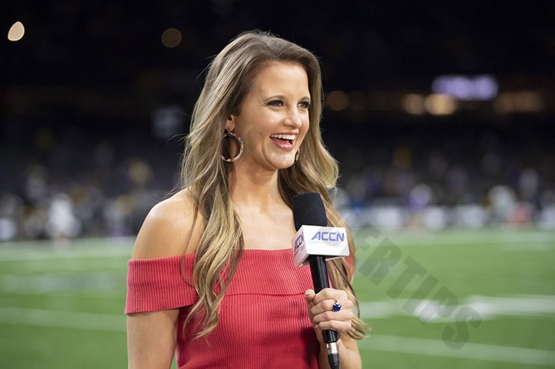 Kelsey Riggs - Espn female sports reporters