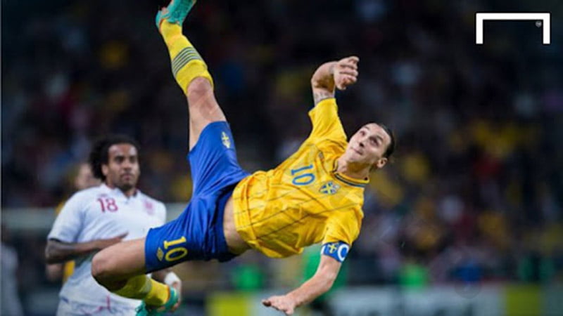 Zlatan Ibrahimovic - Best bicycle kick in football