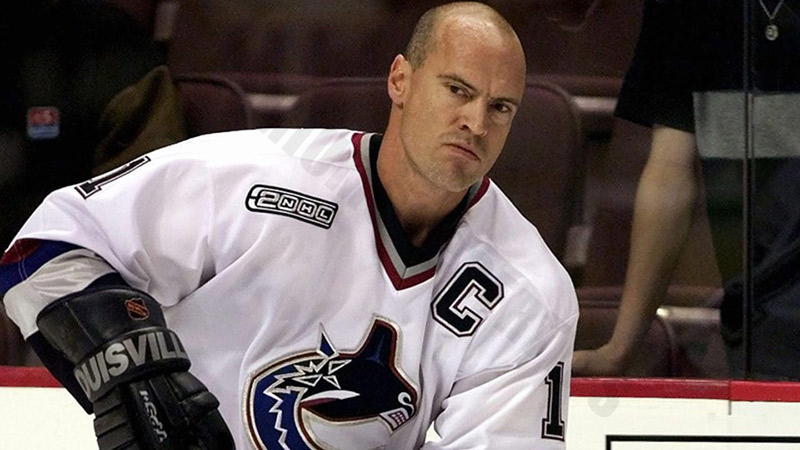 Who is the best ice hockey player: Mark Messier
