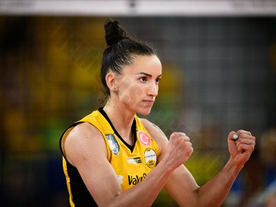 Gabi Guimaraes - Best female volleyball player