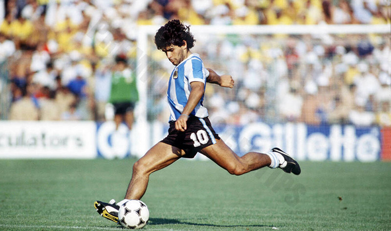 Diego Maradona's Club Career: 1981–1982: The First World Cup