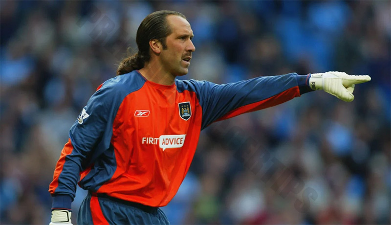 Best goal save in football history: David Seaman vs Sheffield United (2003)