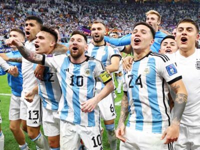 Best football team country in the world: Argentina (1840.93 points)