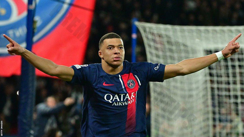 With 332 goals in 462 matches, Mbappé has a 0.72 goals-per-game ratio, mostly from PSG