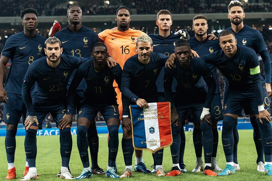 Which country has the most soccer players: France - A rising force