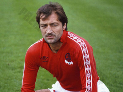 Frank Worthington - Footballers behaving badly