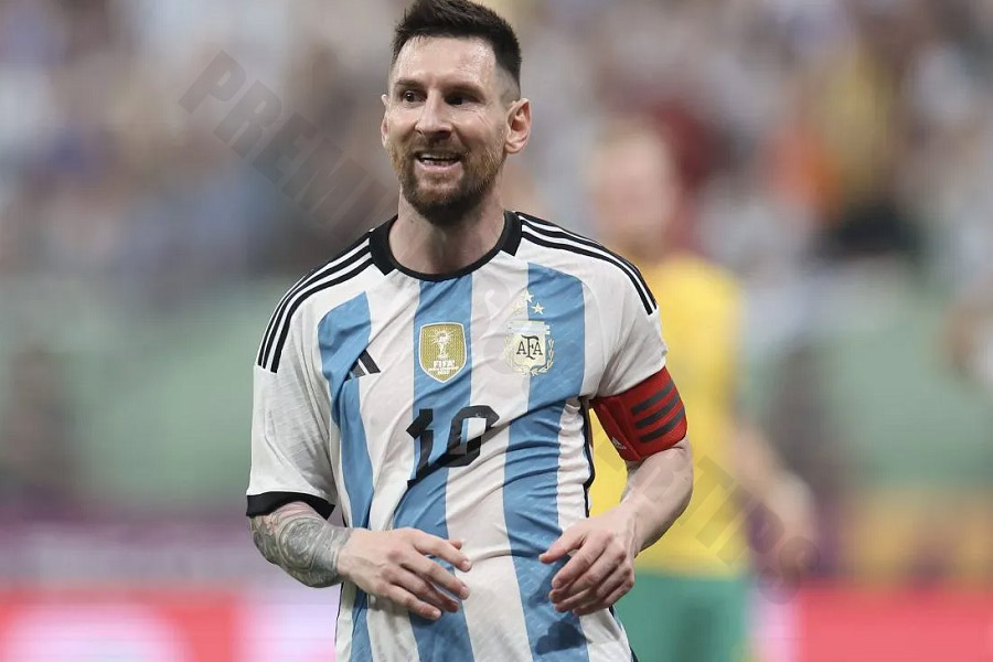 Lionel Messi is in the top 10 highest score in soccer