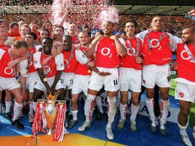 Arsenal (2004) - Best football squads of all time