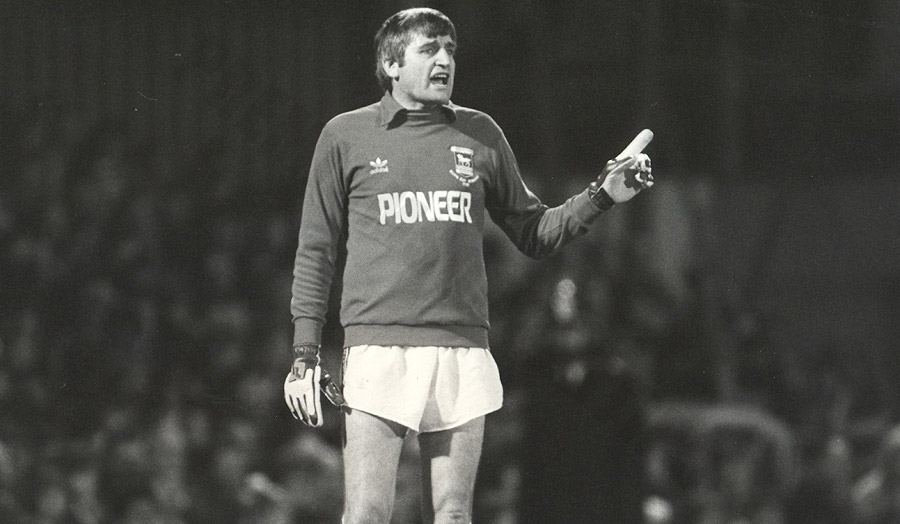 John Jackson - As solid as a wall, protecting Palace's goal