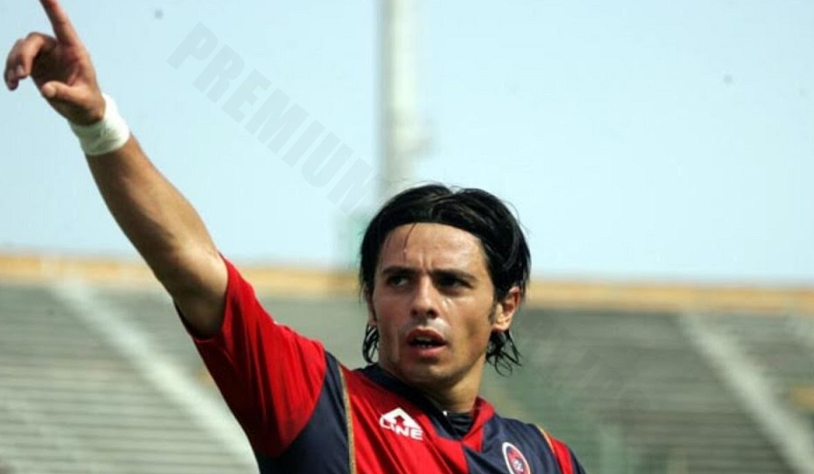 Mauro Esposito – Fast striker, often favored in scoring or creating assists bets