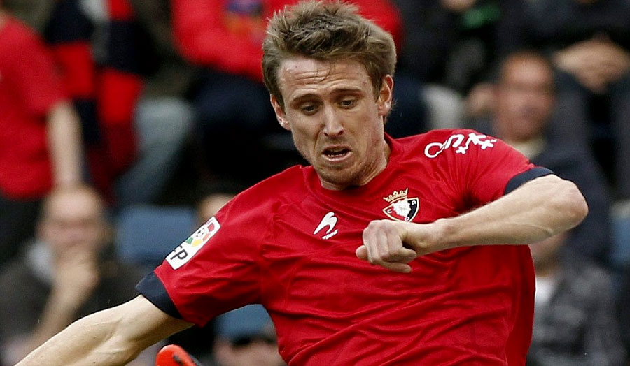 Nacho Monreal - Fast full-back, creates many attacks, good for corner kicks