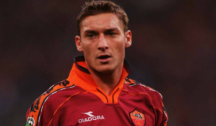 Ruggiero Rizzitelli - Sharp counter-attacking striker, always shining in big matches