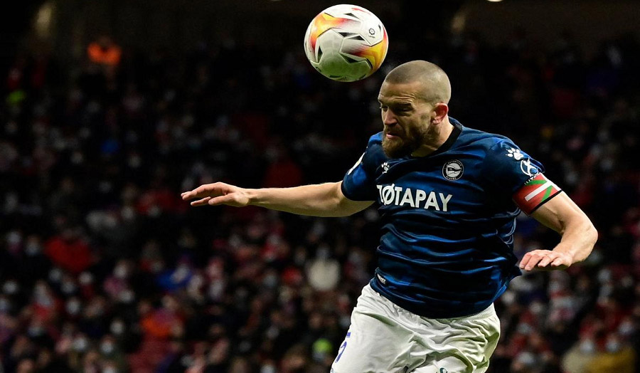 Victor Laguardia - Solid centre-back, good bet to keep clean sheet or under 2.5 goals