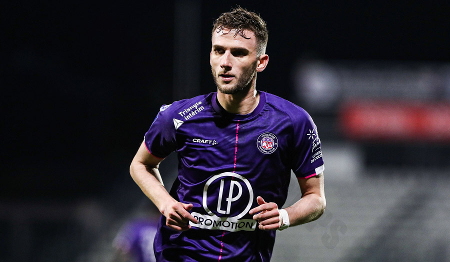 Branco van den Boomen - The modern conductor, outstanding with his accurate free kick and assist skills
