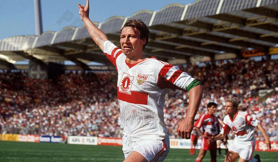 Guido Buchwald – Steel center back, known for his ability to read the game and aggressive playing style