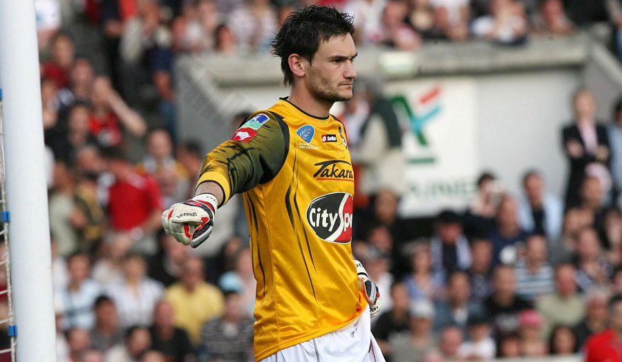 Hugo Lloris - Coming from Nice, the consistent goalkeeper icon helps predict clean sheets accurately