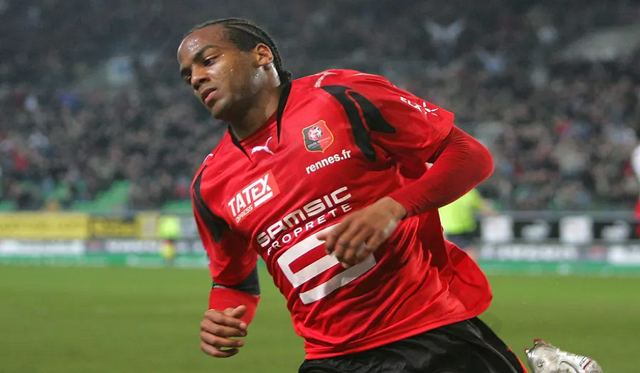 Jimmy Briand - Sharp, experienced striker, a source of inspiration for the team
