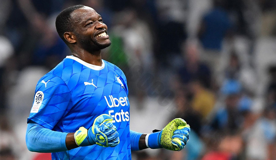 Steve Mandanda – Iconic goalkeeper with over 600 appearances for Marseille