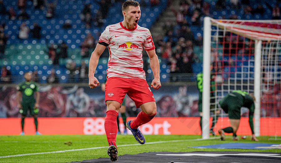 Willi Orbán – Steel center back, plays with all his might, plays a pivotal role in Leipzig's defense