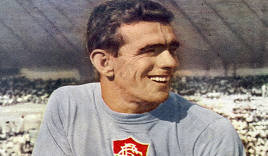 Carlos Castilho – The most loyal goalkeeper in history with nearly 700 matches