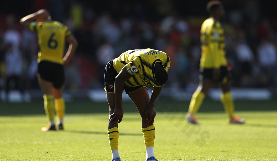 Watford 1999/2000 - Extremely weak away field, especially often losing late, ideal for last minute shocks