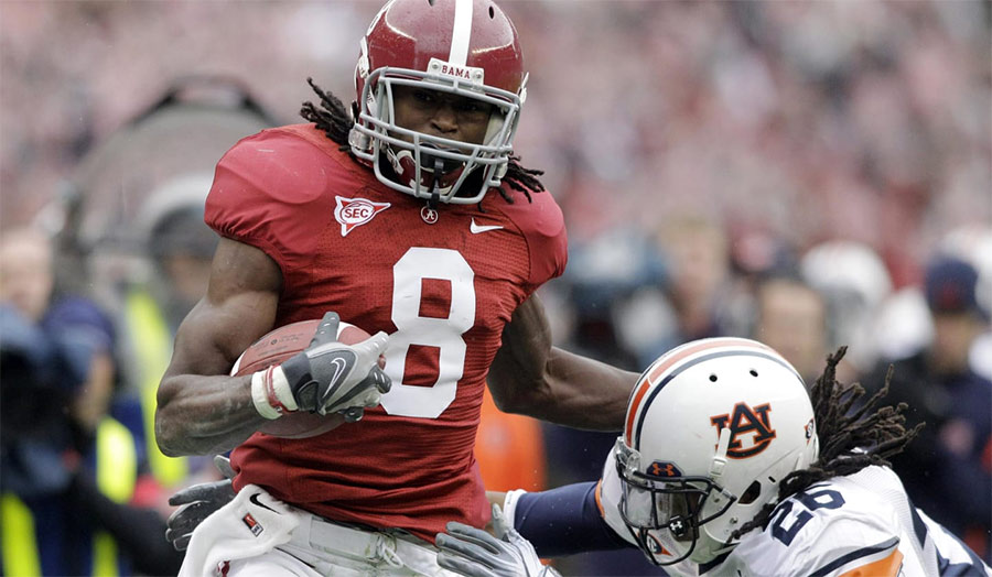 Julio Jones celebrating after a catch at Alabama